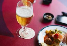 La classifica dei paesi con il più alto consumo di birra pro capite: vince la Repubblica Ceca, Italia via dalla top 20