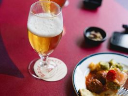 La classifica dei paesi con il più alto consumo di birra pro capite: vince la Repubblica Ceca, Italia via dalla top 20