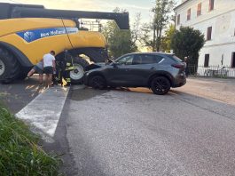 S. Lucia di Quistello, paura per scontro tra auto e mezzo agricolo