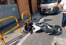 Suzzara, scontro tra auto e moto alla rotonda di piazzale Spartaco