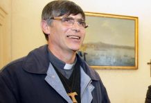 Don Patriciello: “Nozze ‘Me contro Te’ a pagamento ci interrogano, nel rapporto coi giovani qualcosa si è inceppato”