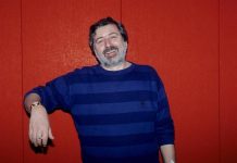 Guccini, il testamento: le case alla moglie Raffaella, alla figlia diritti d’autore e quote societarie