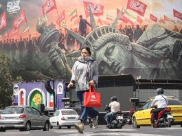 Iran, Trump: “Guerra finirà dopo elezioni o forse prima”