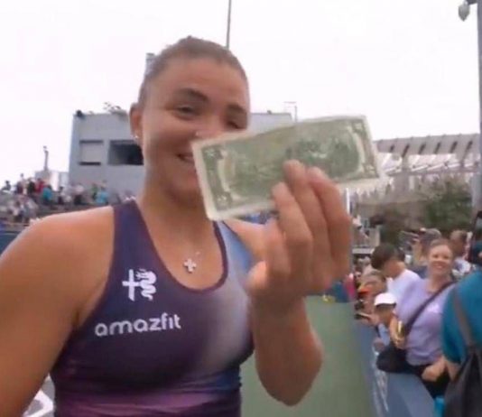 Us Open, Paolini vince e una tifosa le regala… soldi