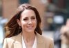 Principessa Kate Middleton a sorpresa nell’ospedale dove curò cancro, ringrazia medici e incontra pazienti