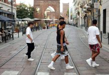 Stop sussidi alle famiglie dei ‘maranza’, il ddl di Fratelli d’Italia: benefici sospesi se minore condannato ad almeno un anno