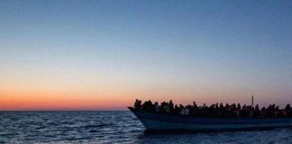 Migranti, Philp (Tory): “Se centrodestra europeo non si compatta, popolo sosterrà partiti estremisti”