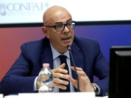 Ora solare, Napoli (Confapi): “Meglio ora legale permanente, benefici per pmi”