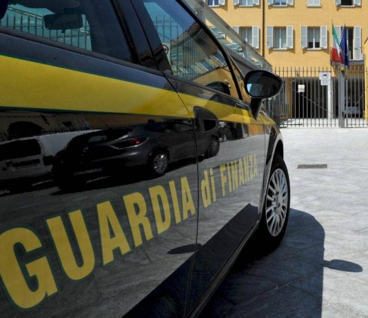Scoperto evasore totale a Genova: sequestrati beni per 800mila euro a professionista sanitario