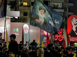 Iran, il Nyt: “Così gli ultraconservatori hanno fatto saltare l’accordo di pace con gli Usa”