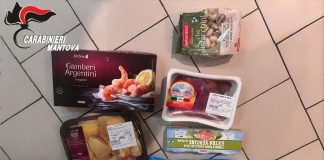 Pegognaga, carabiniere fuori servizio assiste a un furto al supermercato e blocca l’autore
