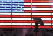 Usa, tempesta flagella nord-est Paese: voli cancellati, blackout e allerta inondazioni
