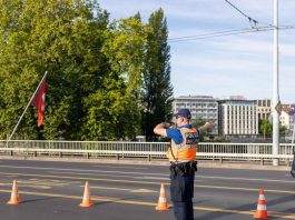 Paura in Svizzera, media: “Forte esplosione in una centrale idroelettrica nel Canton Ticino”
