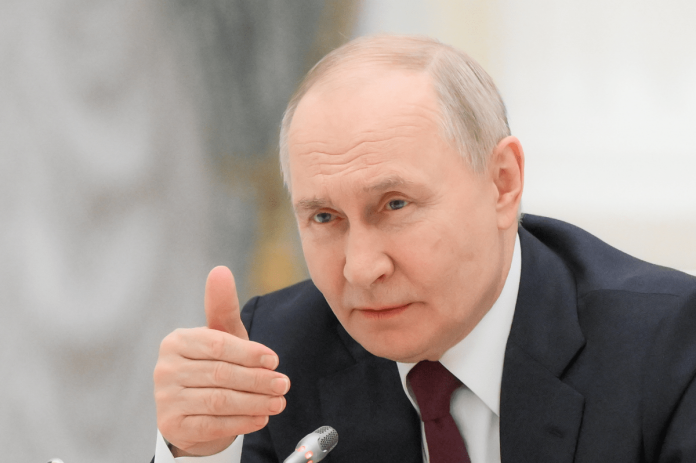 putin_vladimir_mano_ipa_ftg-2