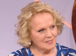 Katia Ricciarelli ricorda Pippo Baudo: “Tra noi non ha funzionato perché c’erano silenzi infiniti”