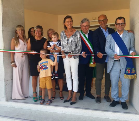Moglia, inaugurata la scuola Rodari, nuovi spazi educativi per i bambini
