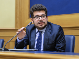 “C’è ancora bisogno del sindacato?” Seghezzi presenta alla Cisl il suo libro