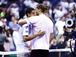 Zverev cade, Sonego lo aiuta a rialzarsi: fair play agli US Open