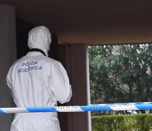Pavia, trovato morto in casa il 24enne che pochi giorni fa aveva subito un’aggressione omofoba