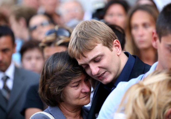 stasi_mamma_funerali_chiarapoggi_garlasco_ipa