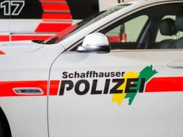 Pullman turistico si ribalta in Svizzera, diverse vittime e numerosi feriti: a bordo 48 persone