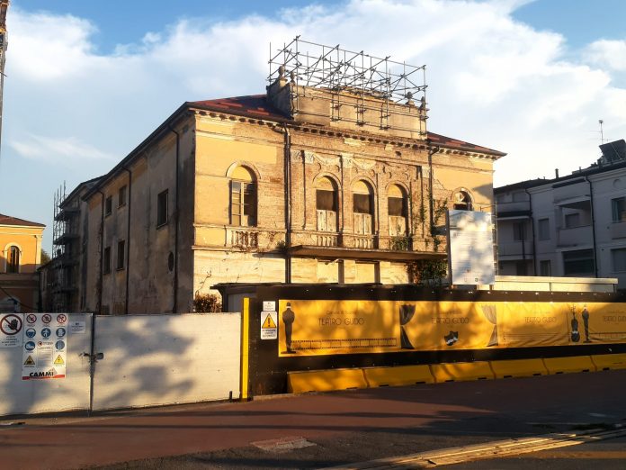 teatro guido 4