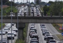 Bollo auto, Ue valuterà esenzione: “Fondi Pnrr basati sui risultati”