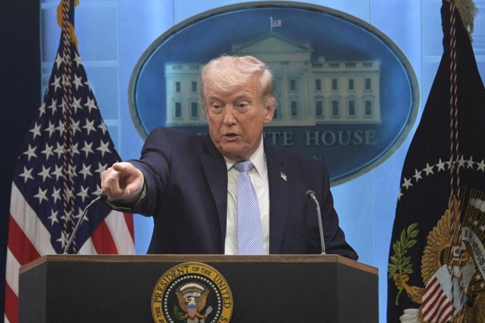 trump_dito_stampa_fg_ipa