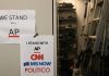 Usa, giudice ordina a Trump lo stop al bando dei media: “Riammetta alla Casa Bianca Cnn, MsNow e Politico”