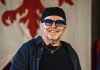Vasco Rossi in ospedale, operato alla schiena: “Sono già in piedi”