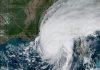 Usa, l’uragano Isaia raggiunge le coste della Florida. Venti a 165 km/h