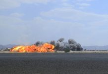 Missile Houthi su aeroporto di Riad, almeno 12 morti e oltre 300 feriti