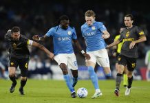 Il Napoli prova a scappare, la Roma lo riprende: 3-3 al “Maradona”