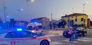 Suzzara, ciclista di 28 anni investito alla rotonda di via Madre Teresa