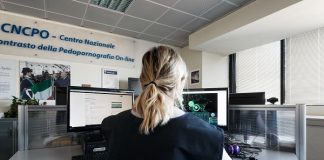 Pedopornografia online, denunciato un 50enne mantovano: perquisizioni in casa e nella ditta