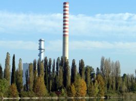 Ponti sul Mincio, la ciminiera sarà demolita: domani parte il cantiere per abbatterla