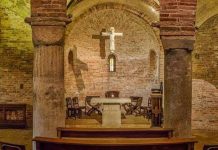 Mantova, alla Rotonda di San Lorenzo il Rosario per la pace con don Luigi Milani