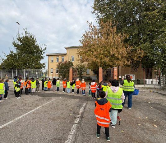 Progetto Puli-Amo a Villimpenta: bambini diventano custodi del territorio per la pulizia del paese
