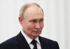 Mosca, droni ucraini contro aeroporti impediscono l’atterraggio di Putin