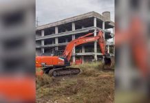A Roma al via le operazioni di demolizione del “palazzo della droga” a Tor Sapienza – IL VIDEO