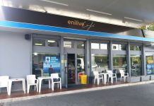 Spaccata nella notte al bar del distributore. Rubati cibo, bevande e tabacchi