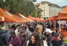 Festa delle Lumere, visitatori da tutto il Nord: “l’anno prossimo servirà più spazio”