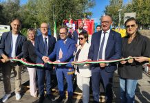 Il ponte di barche di Torre d’Oglio fa cento e guarda al futuro