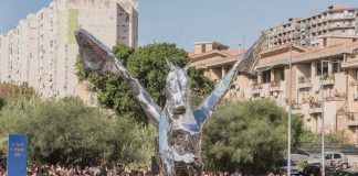 Arte, una mamma di Librino ringrazia Presti: “E’ uno di noi e ci ha insegnato a sognare”