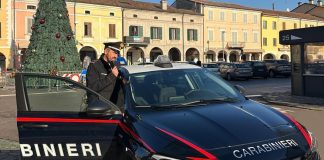 Fornisce false generalità e patente non sua: 23enne nei guai. Alcoltest rifiutati: denunce a raffica