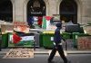 Francia, esplode la protesta dei liceali: oltre 200 feriti. Stop alle granate della polizia