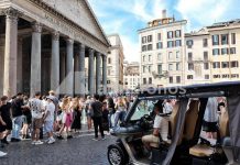 Giungla golf car a Roma, le società: “Non siamo Ncc né guide turistiche, chiediamo regolarizzazione”