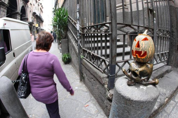 halloween_zucca_chiesa_napoli_ipa