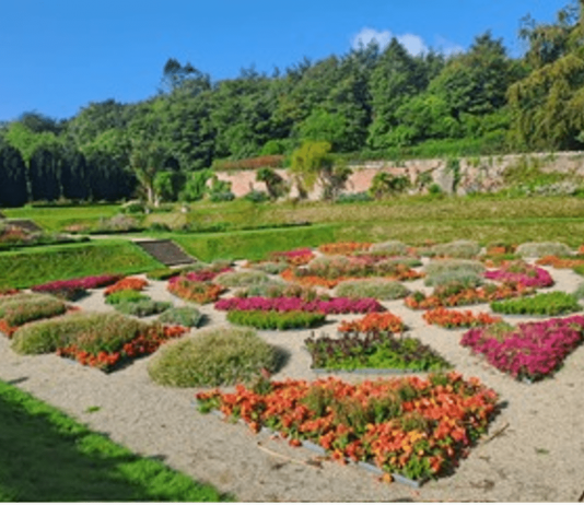Turismo, in Irlanda del Nord i Walled Gardens svelano storie di dimore nobiliari in parchi lussureggianti