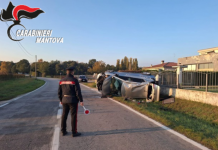 Monzambano, perde il controllo dell’auto e finisce fuori strada all’alba: paura per una 25enne